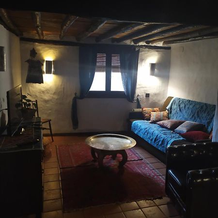 Apartamento Al-Vivaque ミランダ・デル・カスタニャル エクステリア 写真